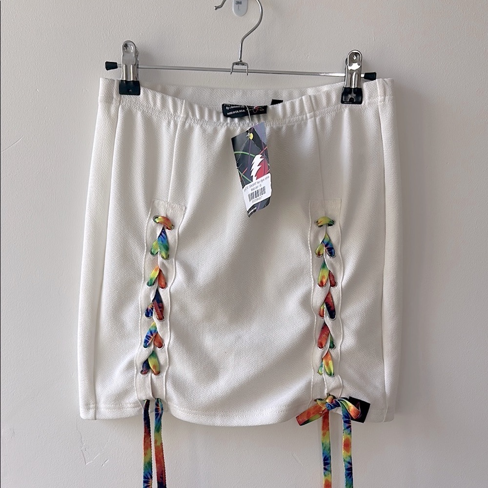 Aquadelics by Jammin On White Mini Skirt Rainbow Lace Size Small Grateful Dead